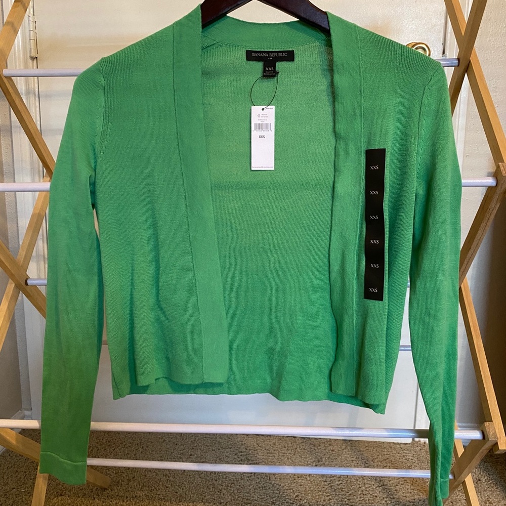 Green open front cardigan